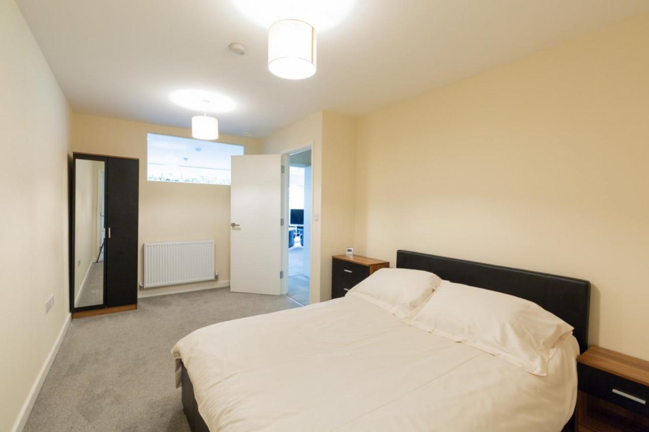 Toothbrush Apartments - Ipswich Central East Экстерьер фото